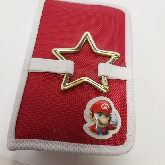 Nintendo Super Mario DS Switch Game Storage Book Red Carrier - Picture 2 of 5